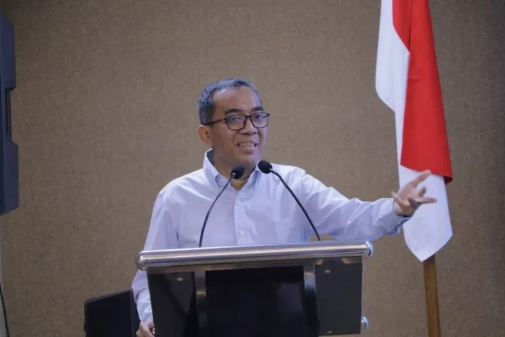 Mendikti Saintek, Brian Yuliarto