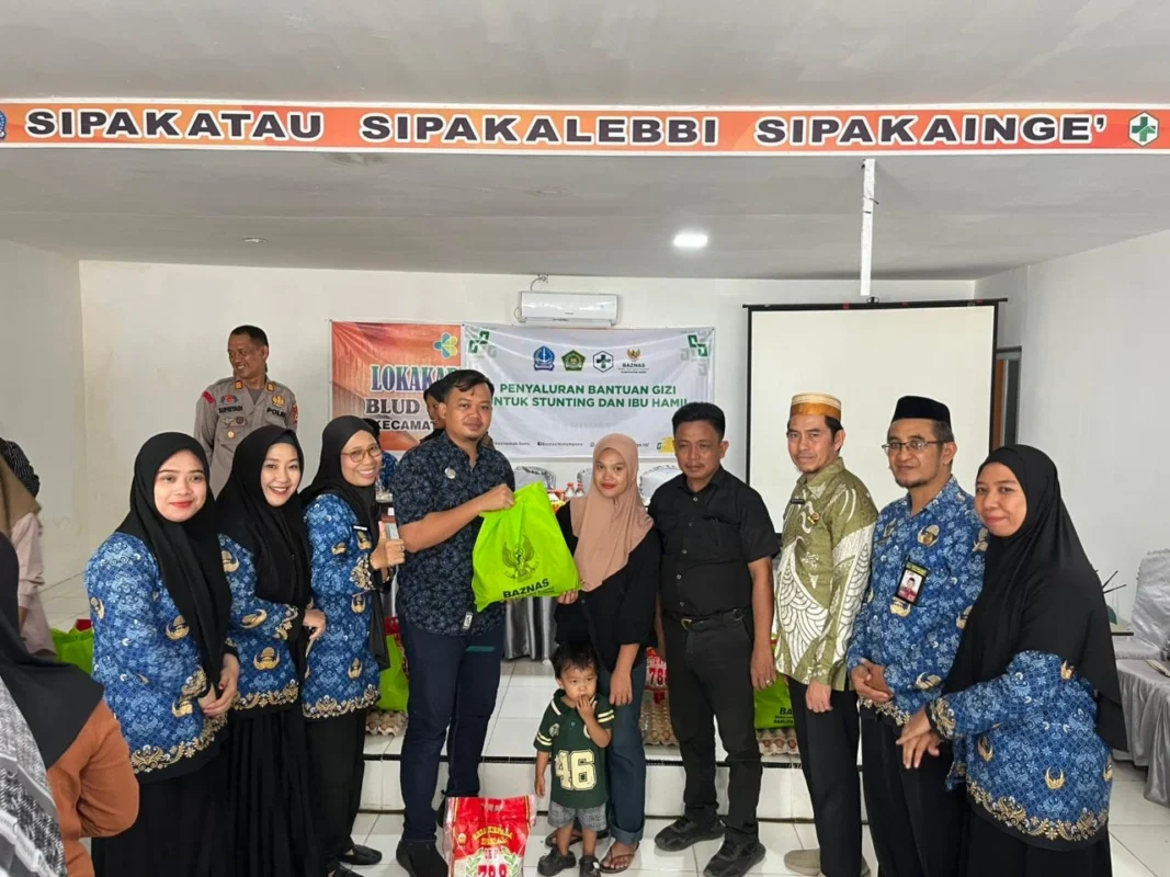 Penyerahan bantuan untuk mencegah stunting