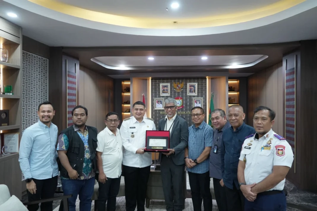 Pertemuan antara Direktur Komersial PT Pelabuhan Indonesia (Persero), 