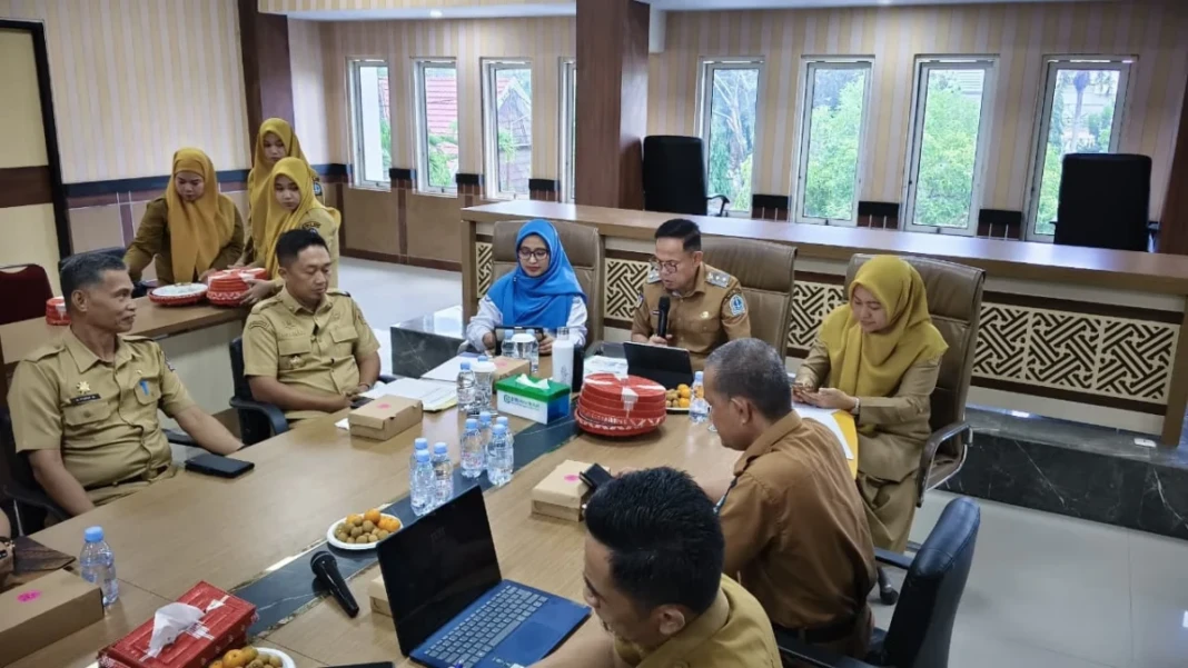 Rapat Forum Komunikasi terkait implementasi strategi penguatan rekrutmen, cakupan, dan keaktifan peserta Jaminan Kesehatan Nasional 