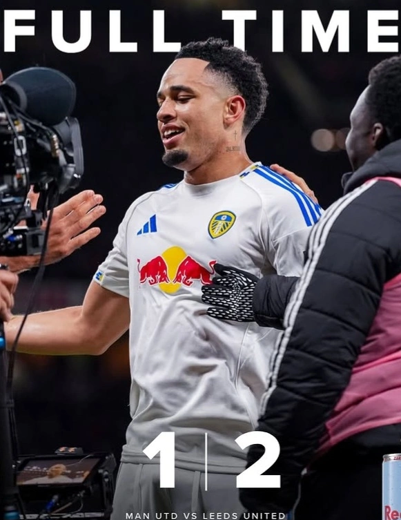 Manchester United kalah 1-2 dari Leeds United di Old Trafford. dok/leeds