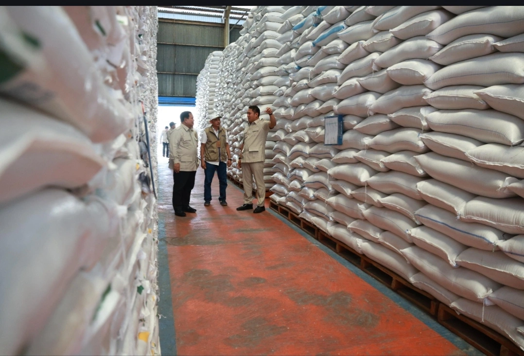 Sidak Presiden ke salah satu gedung Bulog