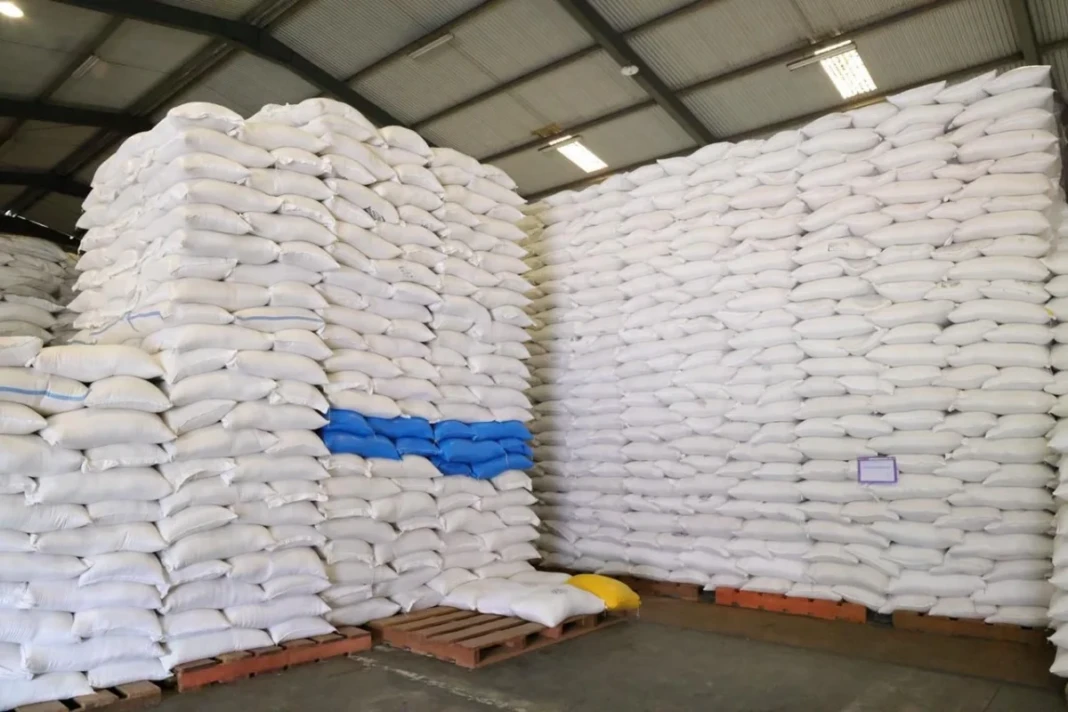 Tumpukan karung beras