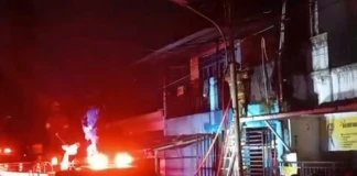 Kebakaran rumah kos di Panakkukang Makassar berhasil dipadamkan. dok/ekispos