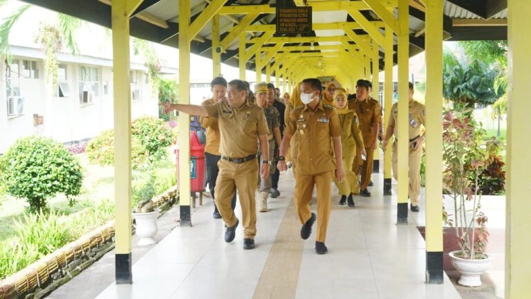 Kunjungan Bupati Bone di salah satu RSUD di Bone