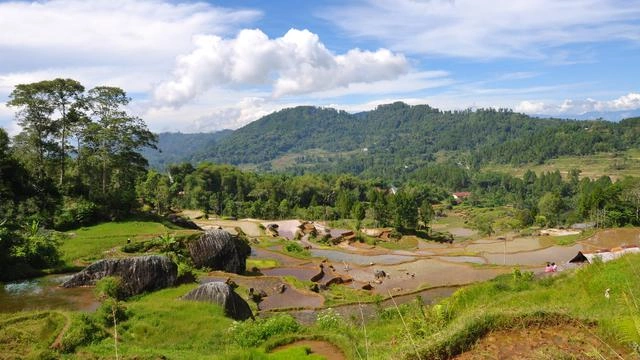 Wisata Batutumonga di Tana Toraja