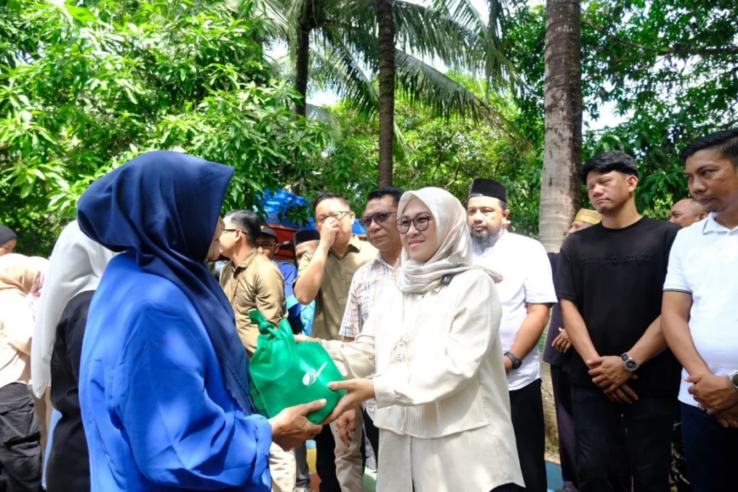 Bupati Gowa Sitti Husniah Talenrang