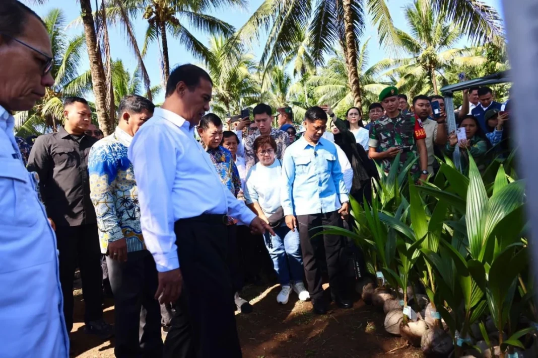 Menteri Pertanian (Mentan) Andi Amran Sulaiman inspeksi langsung di Desa Bengkol, Kecamatan Mapanget, Kota Manado, Jumat (1/5).