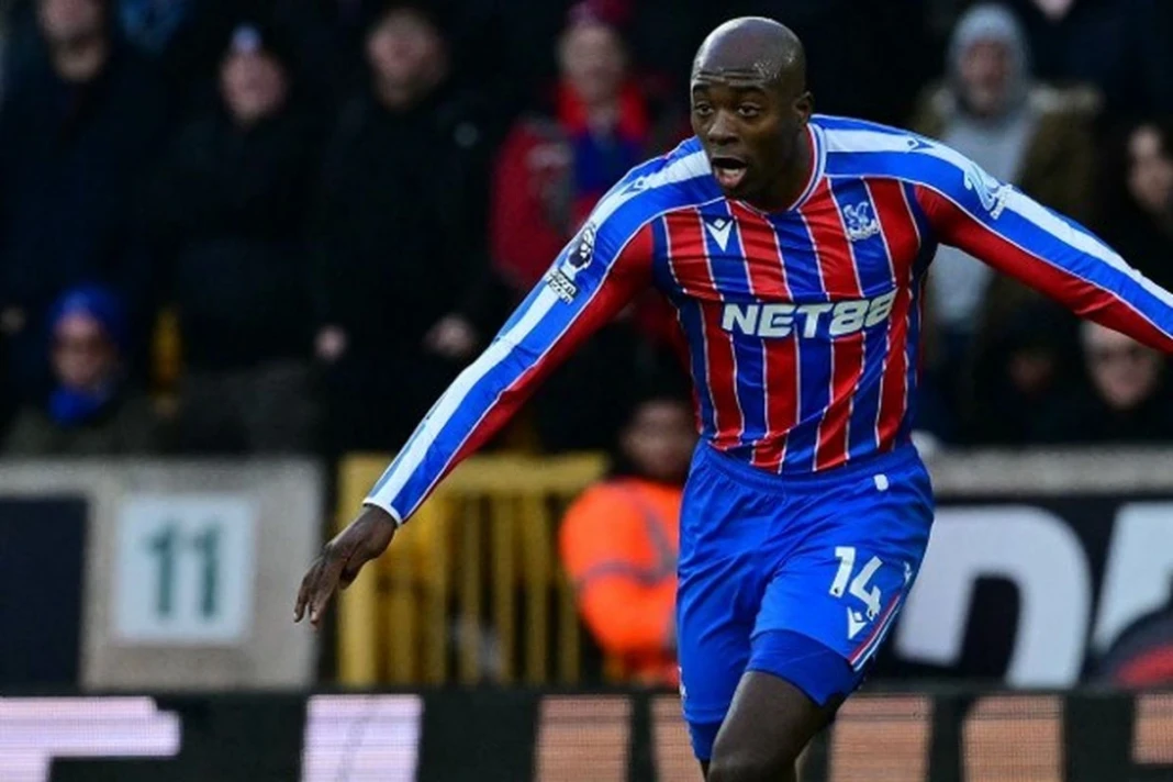 Jean-Philippe Mateta memasukkan gol pada menit ke-50