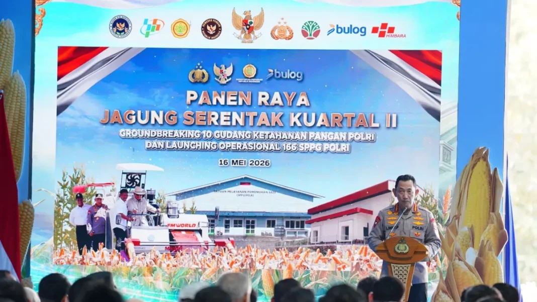 Kapolri Listyo Sigit Prabowo di acara Panen Raya Jagung serentak.
