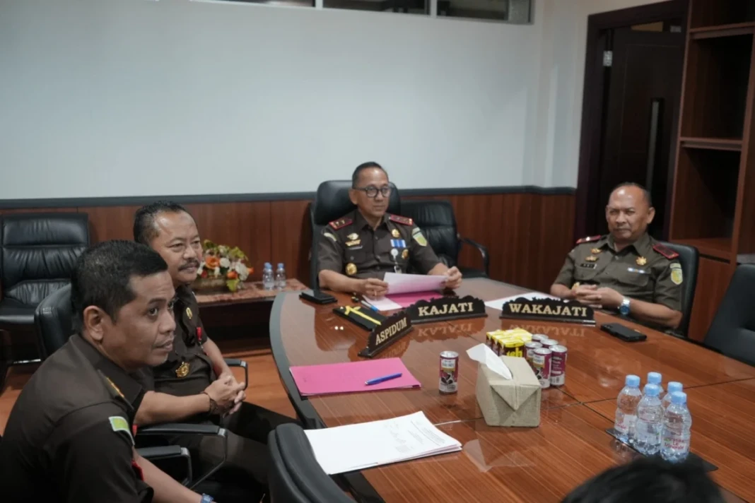 Kejati Sulsel menyetujui penghentian penuntutan melalui restorative justice terhadap anak berinisial MRS dalam kasus penganiayaan di Makassar 
