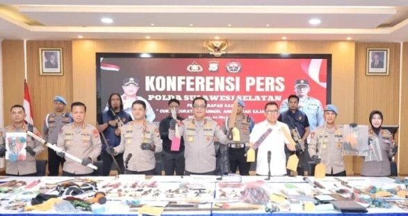 konferensi