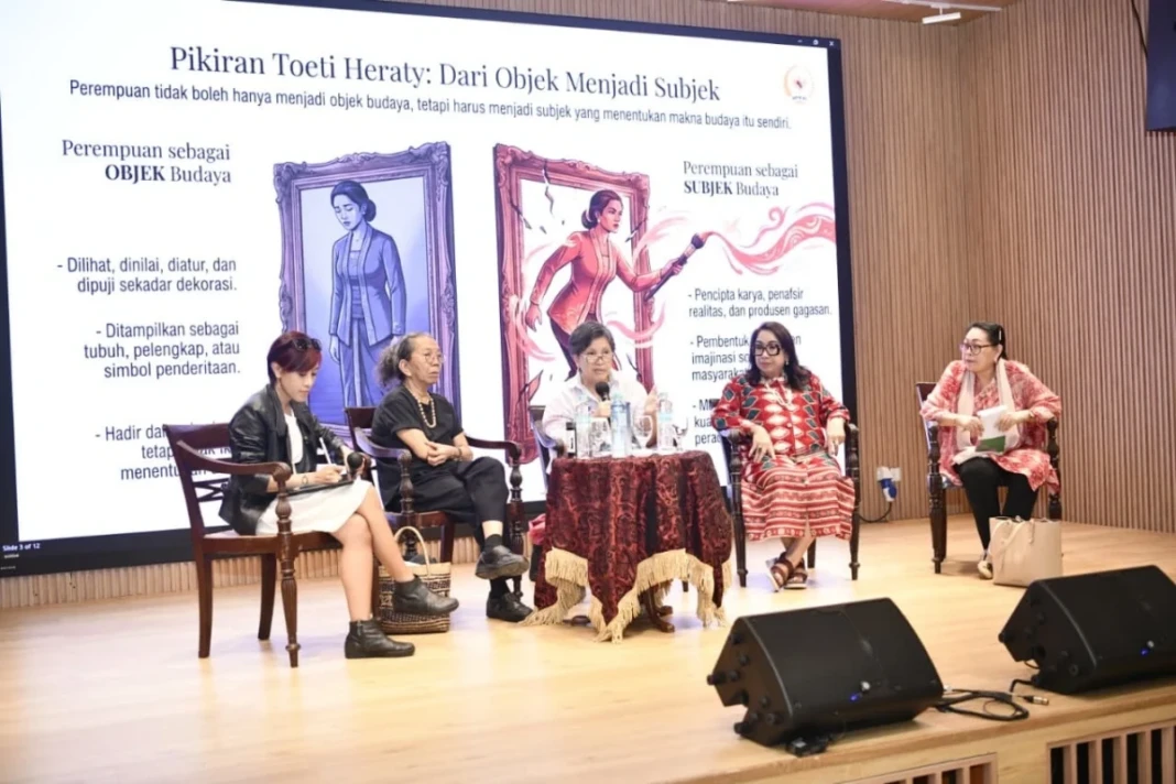 Lestari Moerdijat menjadi pembicara di acara IWA 4