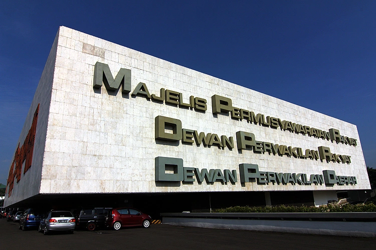 MPR.
