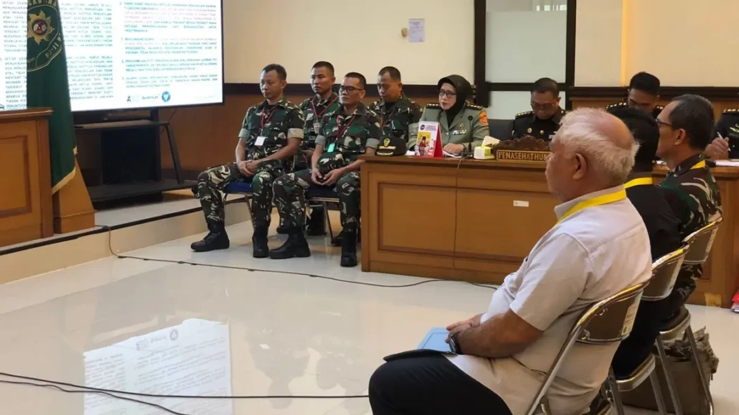 Pengadilan Militer II-08 Jakarta melanjutkan sidang perkara penyiraman air keras terhadap Wakil Koordinator KontraS Andrie Yunus pada Kamis (7/5). (Foto: JawaPos)