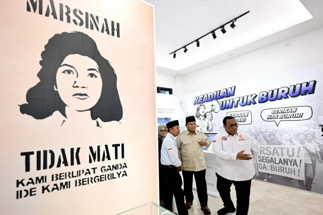 Presiden Prabowo menyusuri Museum Marsinah