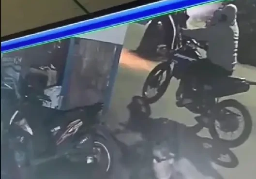 Rekaman CCTV geng motor