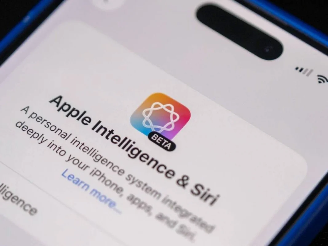 Siri.