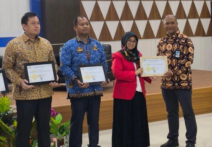 Universitas Hasanuddin menerima Penghargaan Kinerja Pelaksana Anggaran Satker Terbaik 2025 dari KPPN Makassar I