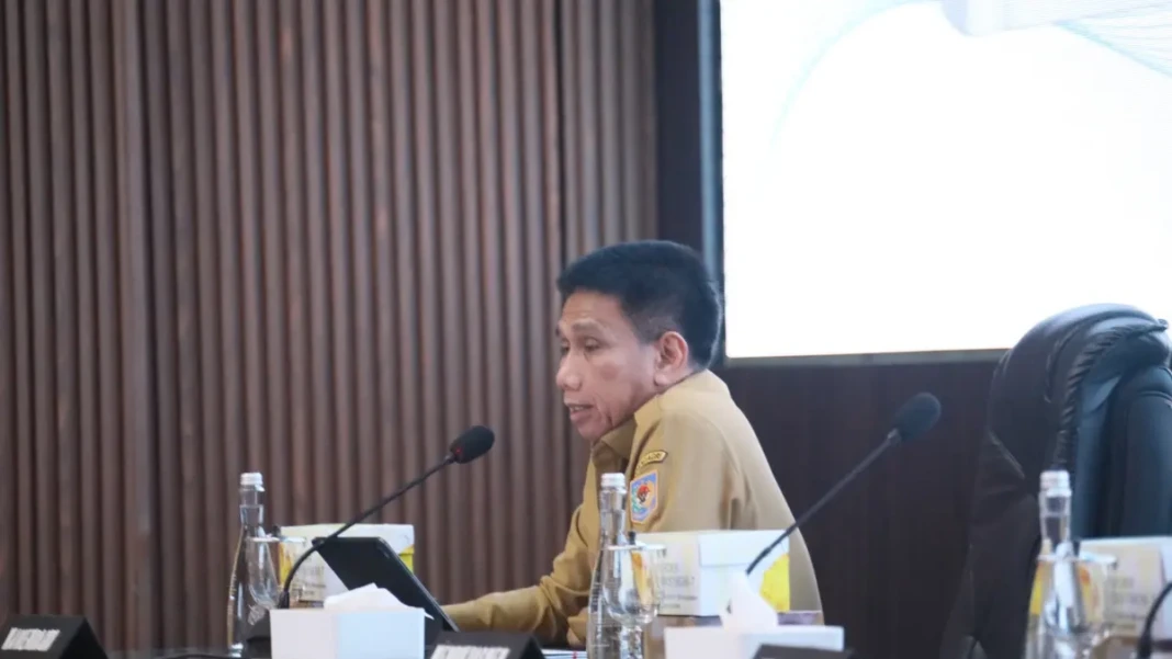 Wakil Menteri Dalam Negeri (Wamendagri) Akhmad Wiyagus di kantor Kemendagri, Jakarta, Senin (11/5). (Istimewa)