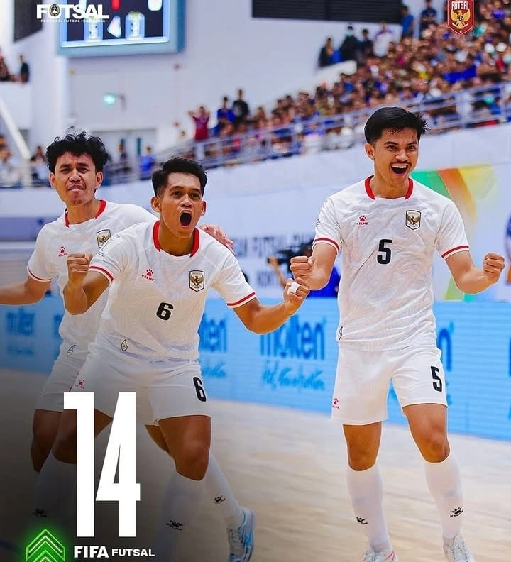 Timnas futsal Indonesia naik 10 peringkat ke posisi 14 dunia dalam ranking FIFA futsal terbaru Mei 2026.