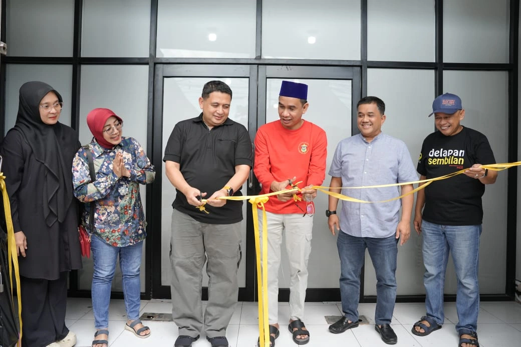 Peresmian Sekretariat Baru IKA FH Unhas