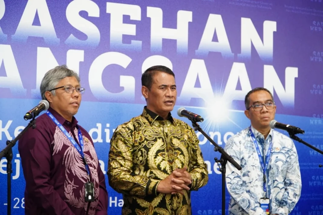 Menteri Pertanian Andi Amran Sulaiman dalam rilis soal pupuk subsidi dan produksi beras nasional