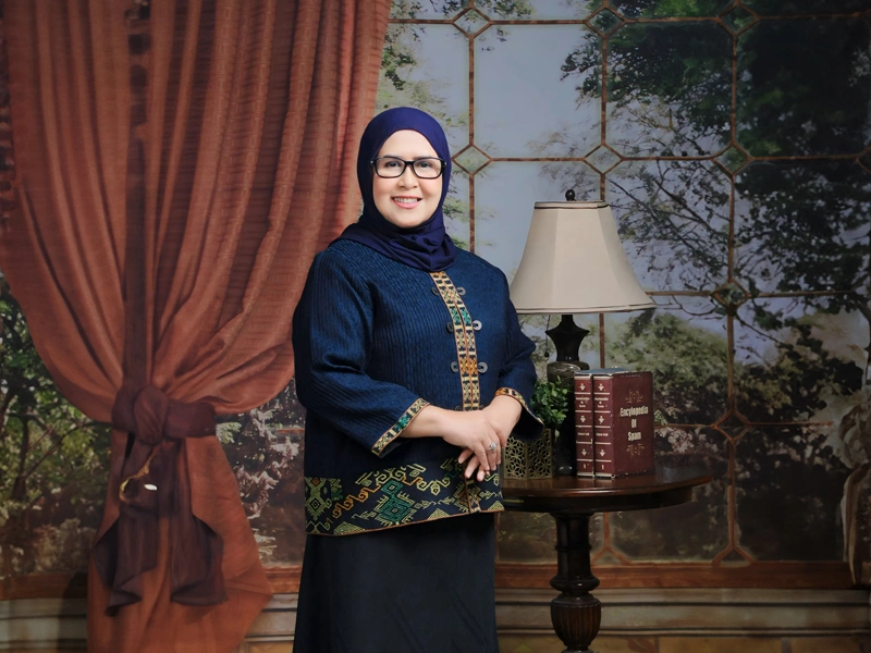 Elza Syarief.