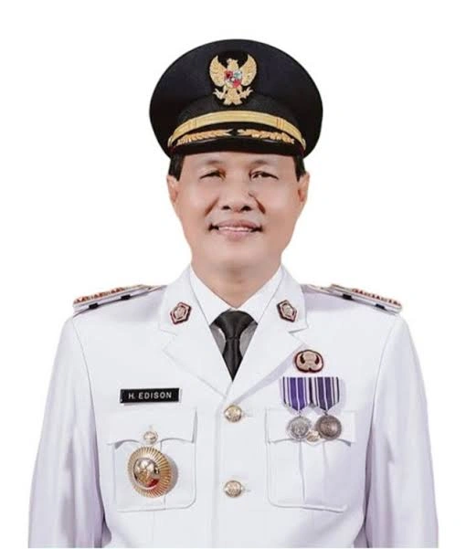 Bupati Muara Enim Edison Terjaring OTT KPK, 10 Orang Diamankan