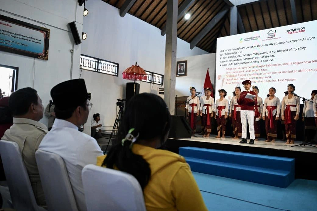 Para siswa SRMP Tabanan menyampaikan langsung aspirasi dan kisahnya di depan Presiden Prabowo