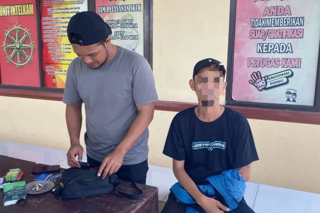 pencuri emas