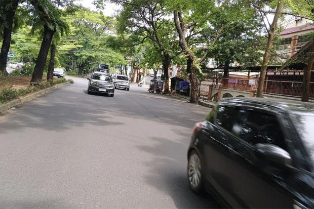 Salah satu Jalan Provinsi di Makassar, Jalan Hertasning yang menghubungkan Makassar-Gowa