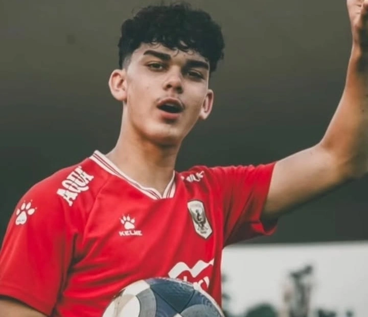 Mathew Baker resmi masuk skuad final Timnas Indonesia Senior untuk FIFA Matchday Juni 2026. Bek muda berusia 17 tahun itu berpeluang menjadi salah satu debutan termuda dalam sejarah Timnas Indonesia.