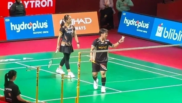 Febriana Dwipuji Kusuma dan Meilysa Trias Puspitasari sukses melangkah ke babak 16 besar Indonesia Open 2026 setelah mengalahkan wakil India. Simak perjalanan mereka sepanjang musim 2026.