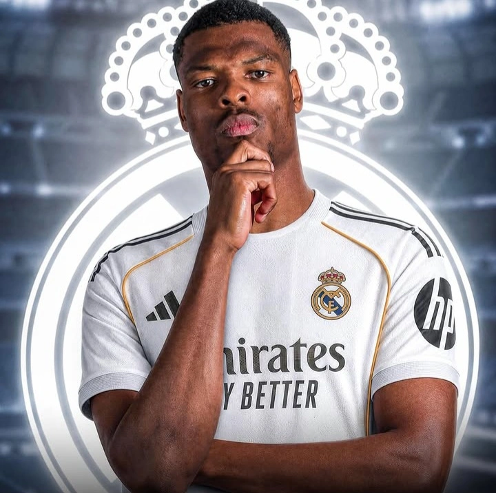 Real Madrid dikabarkan mencapai kesepakatan untuk merekrut Denzel Dumfries dari Inter Milan. Bek timnas Belanda itu akan menjadi rekrutan pertama Los Blancos pada bursa transfer musim panas 2026.