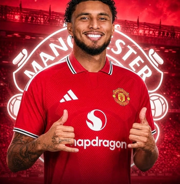 Manchester United dikabarkan mencapai kesepakatan untuk merekrut Éderson dari Atalanta senilai €45 juta. Gelandang asal Brasil itu akan menjadi rekrutan pertama era Michael Carrick di Old Trafford.