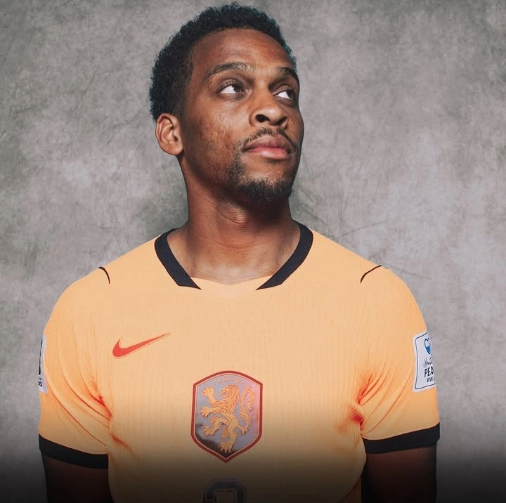 Timnas Belanda dipastikan tanpa Jurrien Timber di Piala Dunia 2026. Bek Arsenal itu dicoret akibat cedera pangkal paha yang belum pulih dan digantikan Lutsharel Geertruida.