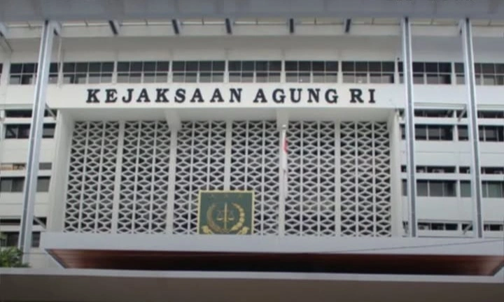 Asep Yusuf Soemantri resmi menjadi tersangka baru kasus korupsi MBG. Kejagung mengungkap perannya dalam pengaturan titik SPPG hingga dugaan suap kepada pejabat BGN.