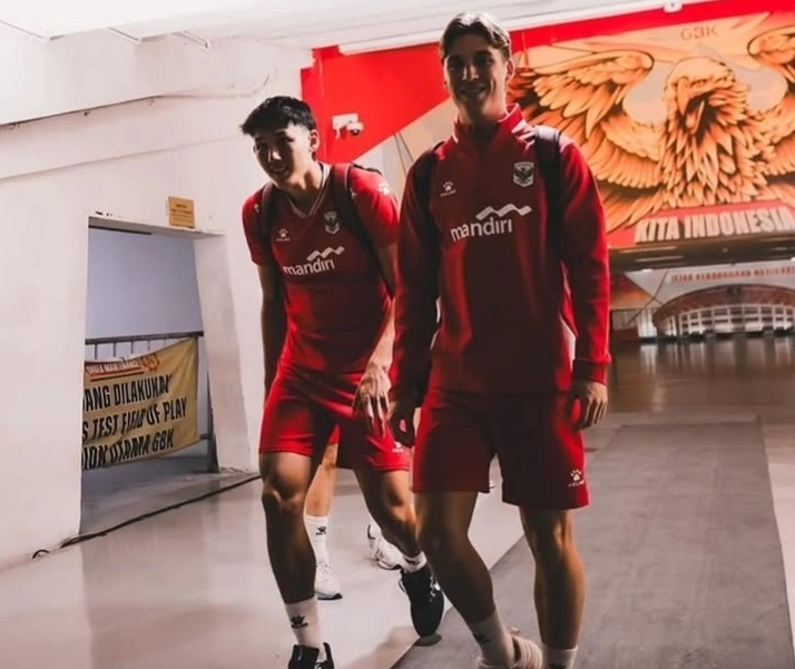 Komisi X DPR RI menyetujui naturalisasi Luke Vickery dan Mitchell Baker di Jakarta, Senin 15 Juni 2026, untuk memperkuat kedalaman skuad Timnas Indonesia.