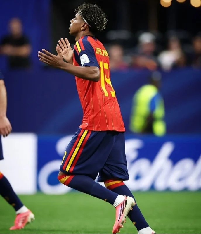 Spanyol ditahan Tanjung Verde 0-0 pada laga Grup H Piala Dunia 2026 di Mercedes-Benz Stadium, Atlanta. Debut Lamine Yamal belum mampu membawa La Roja menang.