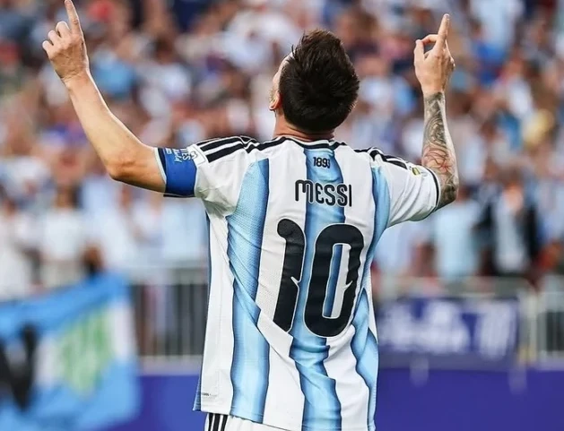 Lionel Messi resmi menjadi pencetak gol terbanyak sepanjang masa Piala Dunia setelah mencetak gol ke-17 ke gawang Austria pada 22 Juni 2026 di Piala Dunia 2026