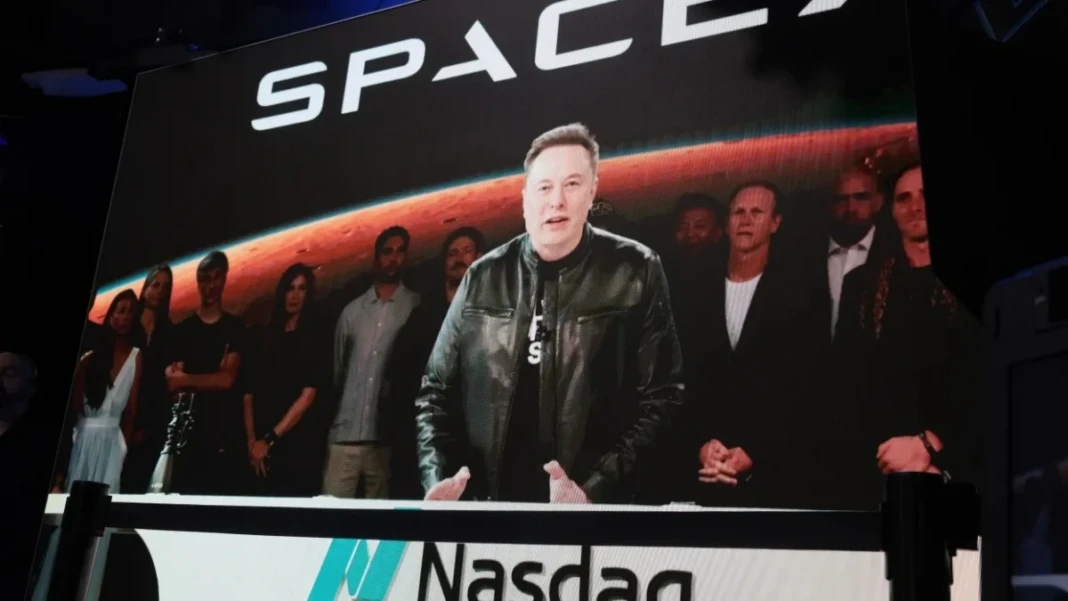 Status Elon Musk sebagai triliuner pertama di dunia akhirnya runtuh setelah saham SpaceX terus tertekan di pasar