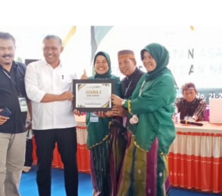 Tiga putra-putri Bone mengantarkan Sulawesi Selatan meraih Juara I Lomba Asah Terampil pada Penas Petani dan Nelayan XVII 2026 di Gorontalo