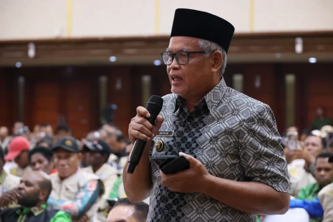 Wakil Bupati Sorong, Sutejo