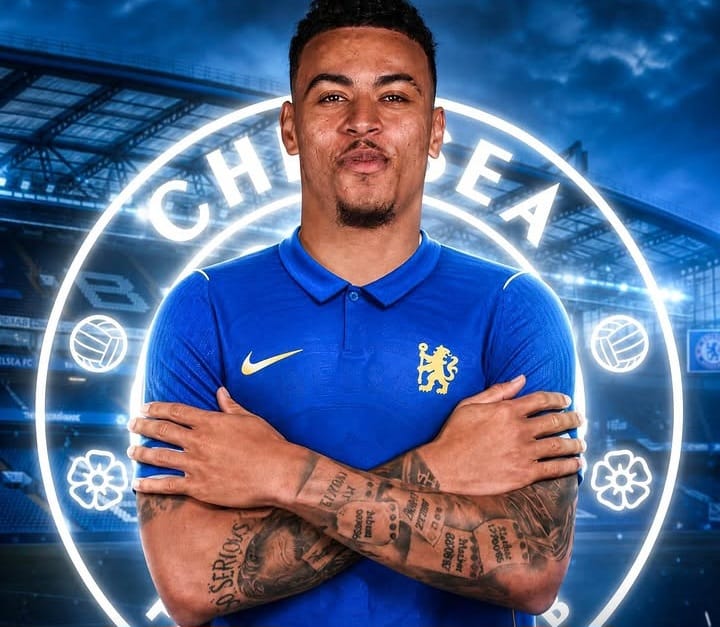 Morgan Rogers dalam edit visual jersey Chelsea