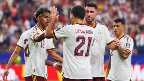 Selebrasi pemain Spanyol setelah mengalahkan Prancis 2-0 pada semifinal Piala Dunia 2026.