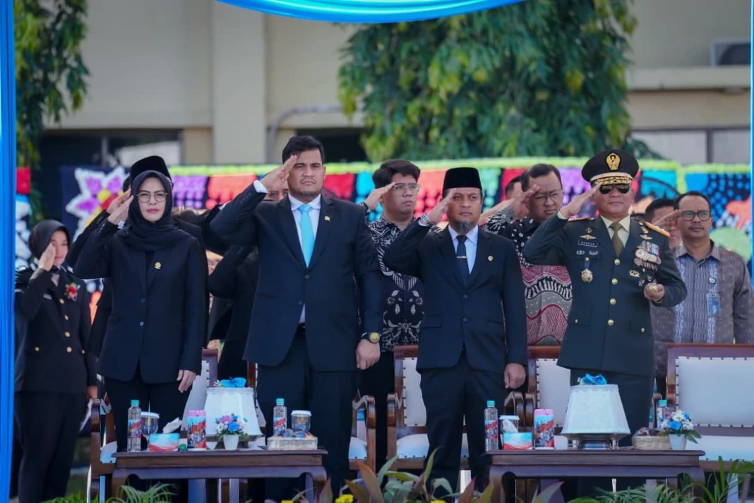 Andi Amar Ma’ruf Sulaiman menghadiri Upacara Hari Bhayangkara ke-80 di Mapolda Sulsel