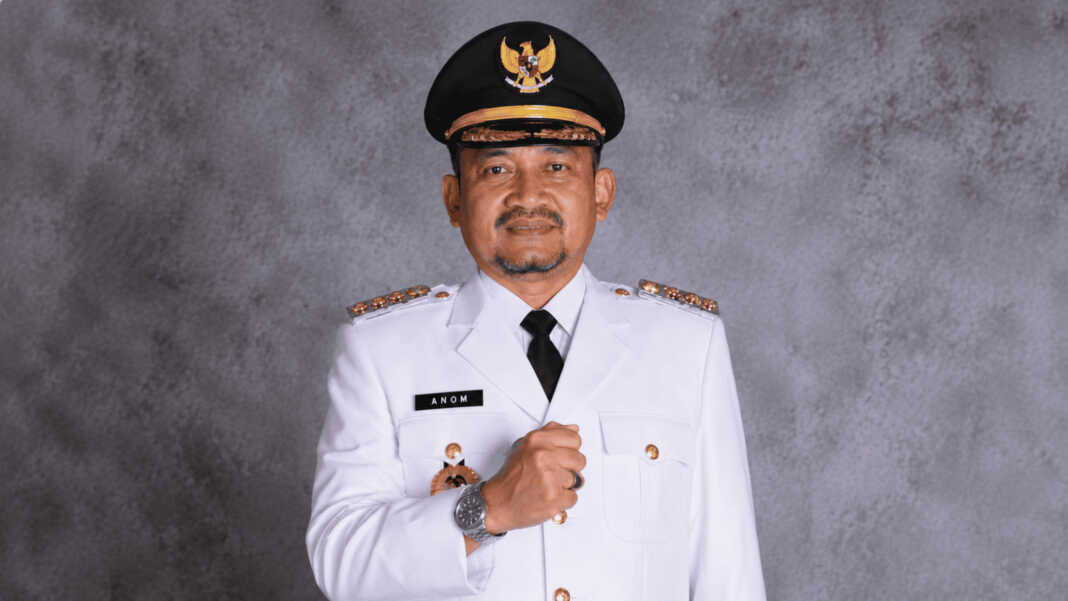 kpk ott bupati pemalang anom widiyantoro ruang dpupr disegel status hukum