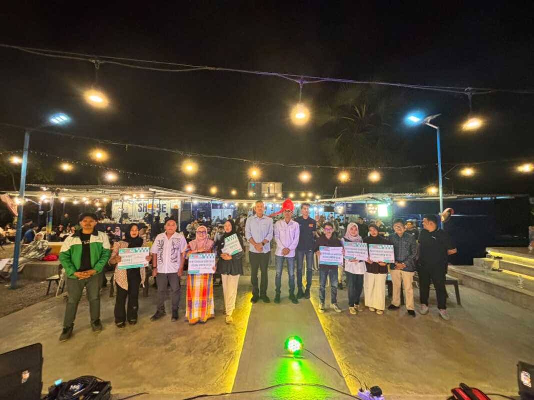 PPID Dinas Koperasi dan UKM Sulsel bersama DPW SPEDA Sulsel menyalurkan bantuan kepada pelaku UMKM desa
