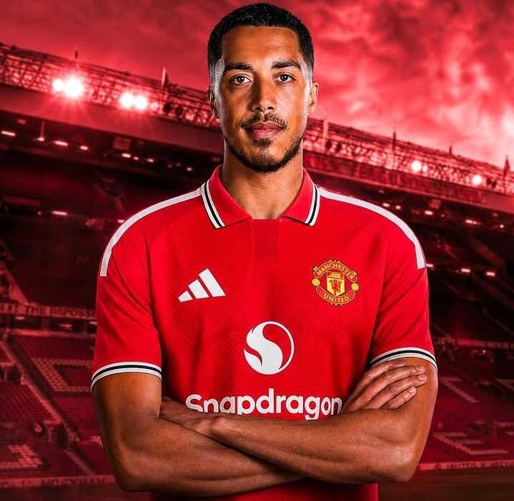 Manchester United Dikabarkan Sepakat Rekrut Youri Tielemans dari Aston Villa